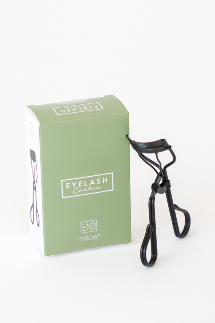 curl up eyelash curler