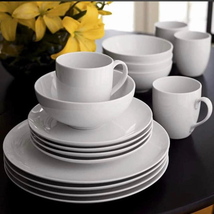 24-Piece Classic White Ceramic Dinner Set