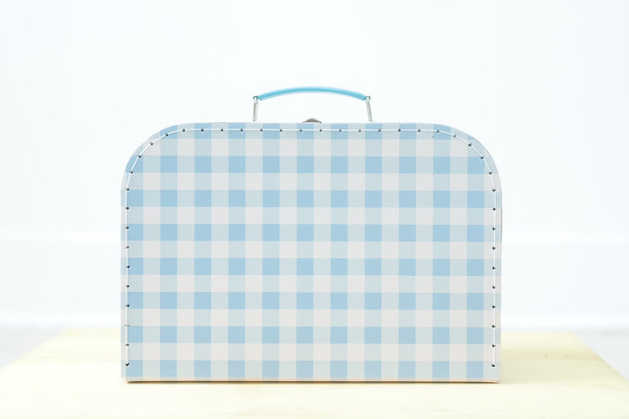 Blue Gingham Keepsake Box is an adorable box featuring a blue gingham print with a sturdy and hard shell material. Perfect for keeping all the precious memories of your little one through the years.
