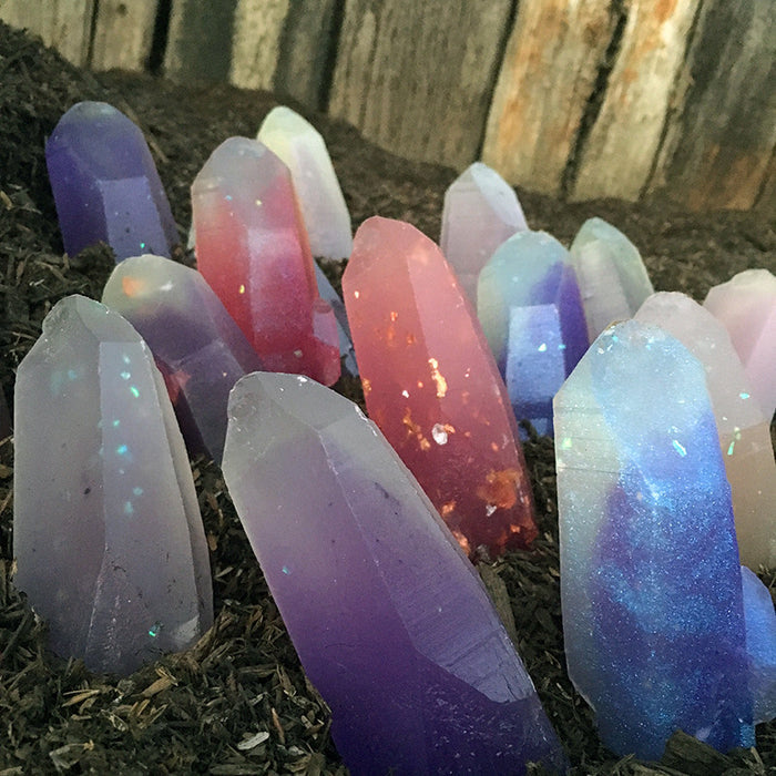 CAST URETHANE GARDEN CRYSTAL- COSMOS