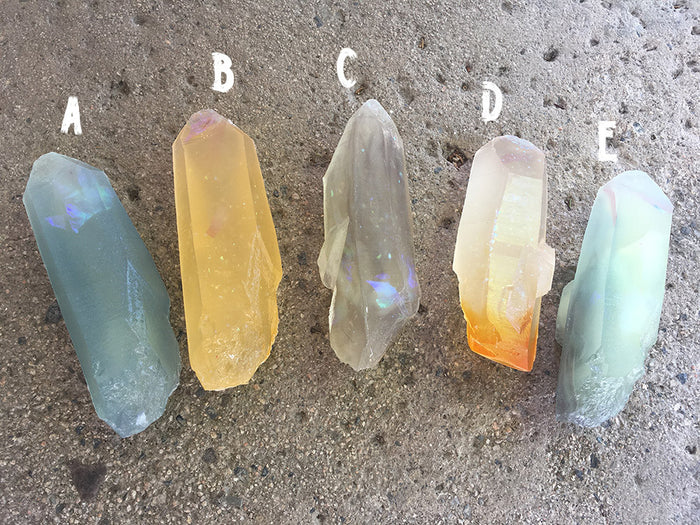 CAST URETHANE GLOW IN THE DARK LONG CRYSTALS