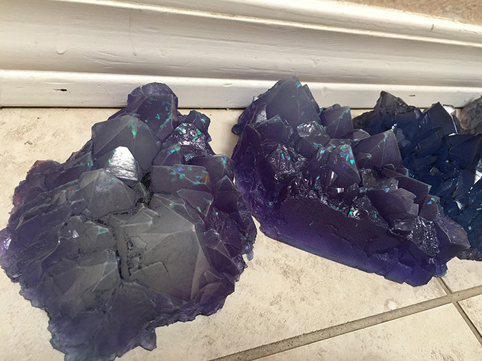 CAST URETHANE GLOW IN THE DARK WALL CRYSTAL- LARGE- ROYAL BLUE