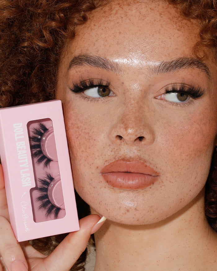 Chloe Elizabeth Lash