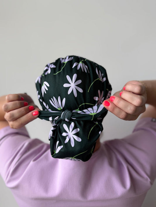 CloudCaps Scrub Cap | Blooming Daisies