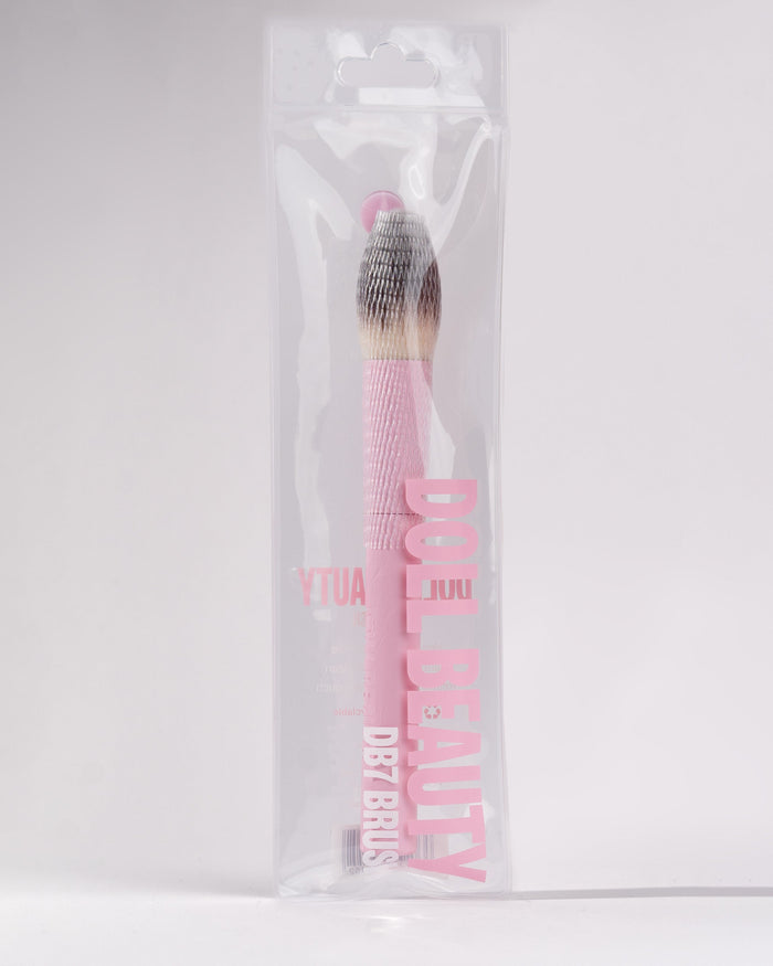 DB7 Brush