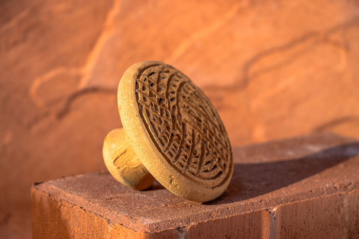 Mhekka | Exfoliating terracotta | Clay pumice Stone