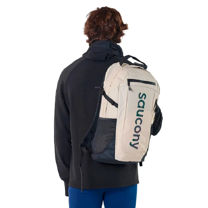Mochila Saucony Peregrine Zip Pack 25lt Unisex