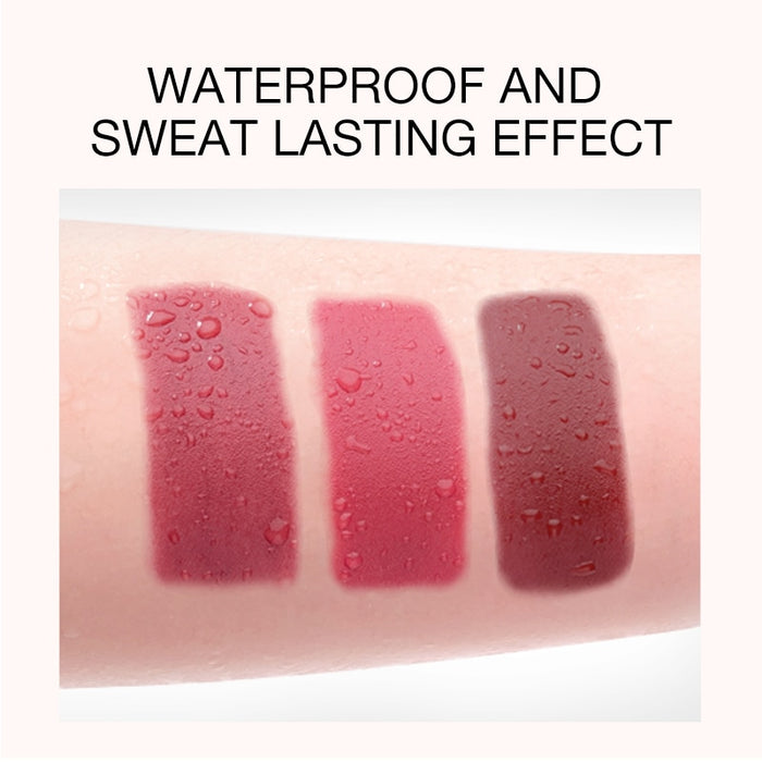 O.TWO.O HONEY WHISPER VELVET MATTE LIP GLAZE