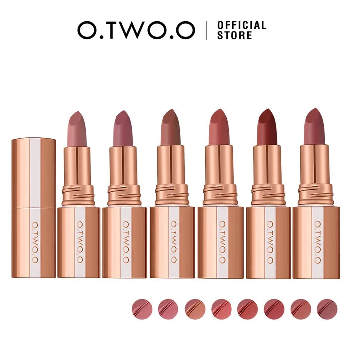 O.TWO.O MISTY KISS LOCK COLOUR MATTE LIPSTICK