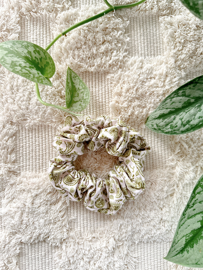 Oversized Scrunchie - Green Paisley