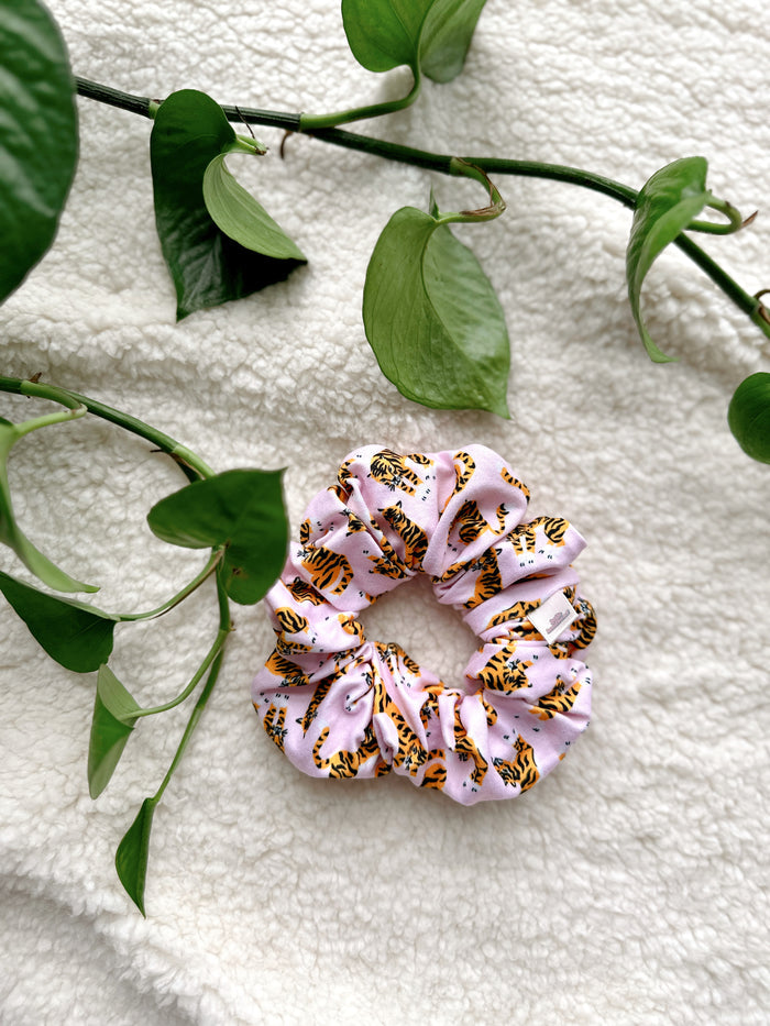 Oversized Scrunchie - Tigers