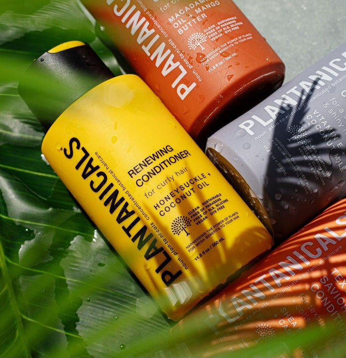 PLANTANICALS renewing conditioner for curly hair honeysuckle + coconut oil بلسم الشعر الكيرلي بالعسل و جوز الهند من بلانتانيكالس