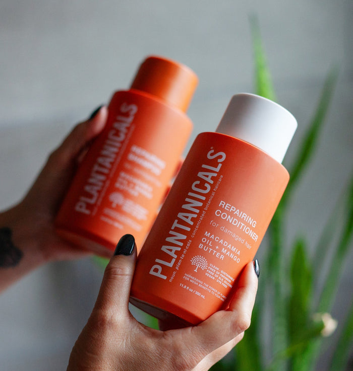 PLANTANICALS repairing conditioner for damaged hair macadamia oil + mango butter بلسم الشعر بزيت الماكاديميا وزبدة المانكو من بلانتانيكالس