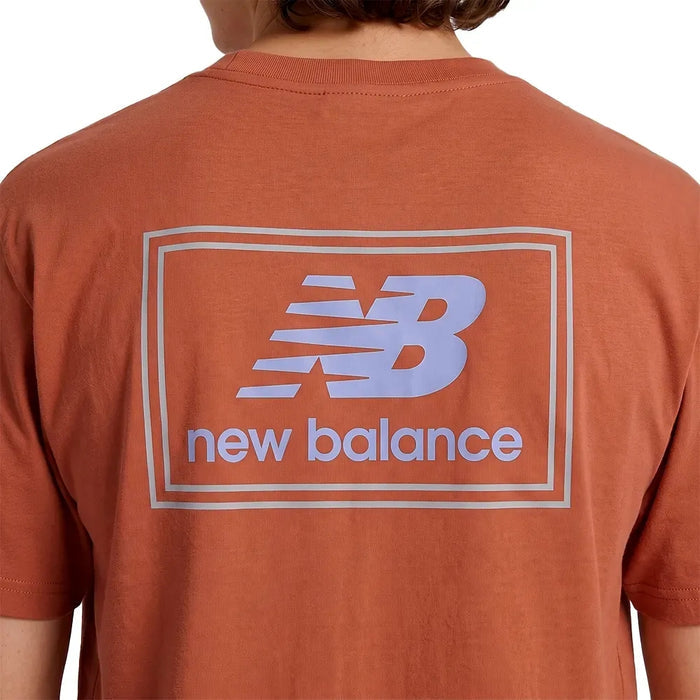 Remera New Balance Mta53928cnn Woven Label Hombre