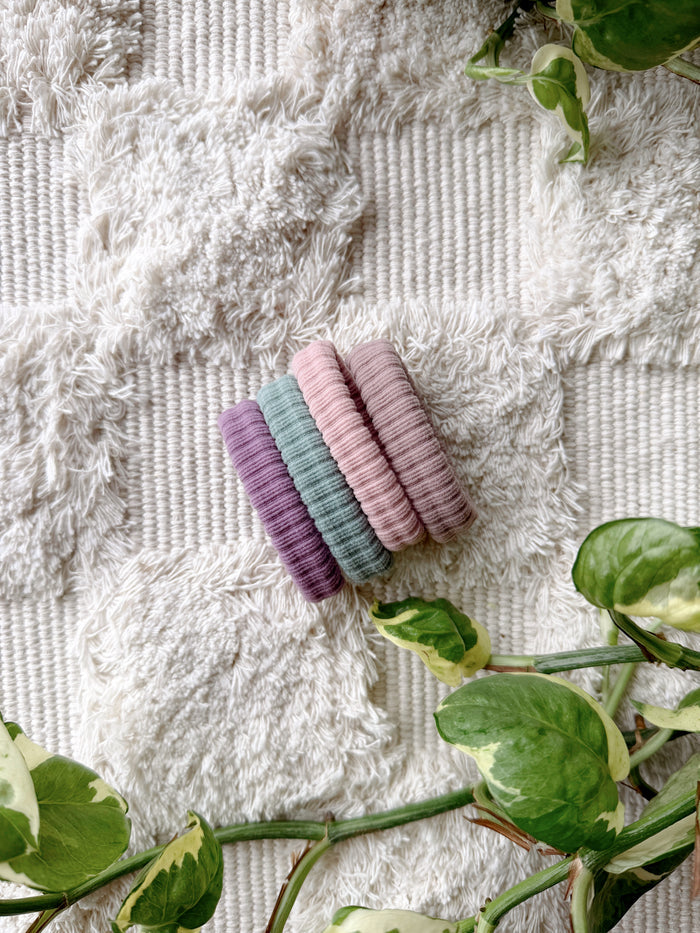 Ribbed Seamless Hair Ties - Soft Summer