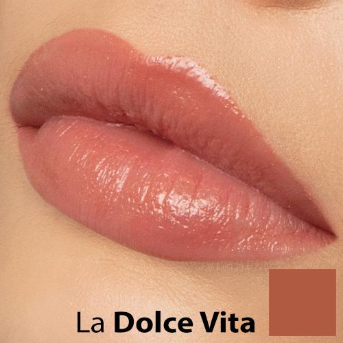 The Ultimate Pout Volumising Lip Kit - Buy 1 Get 1 Free